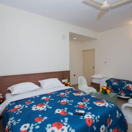 Hotel Vijaya Lakshmi Residency - Yeshwanthpur Bangalore Exterior foto